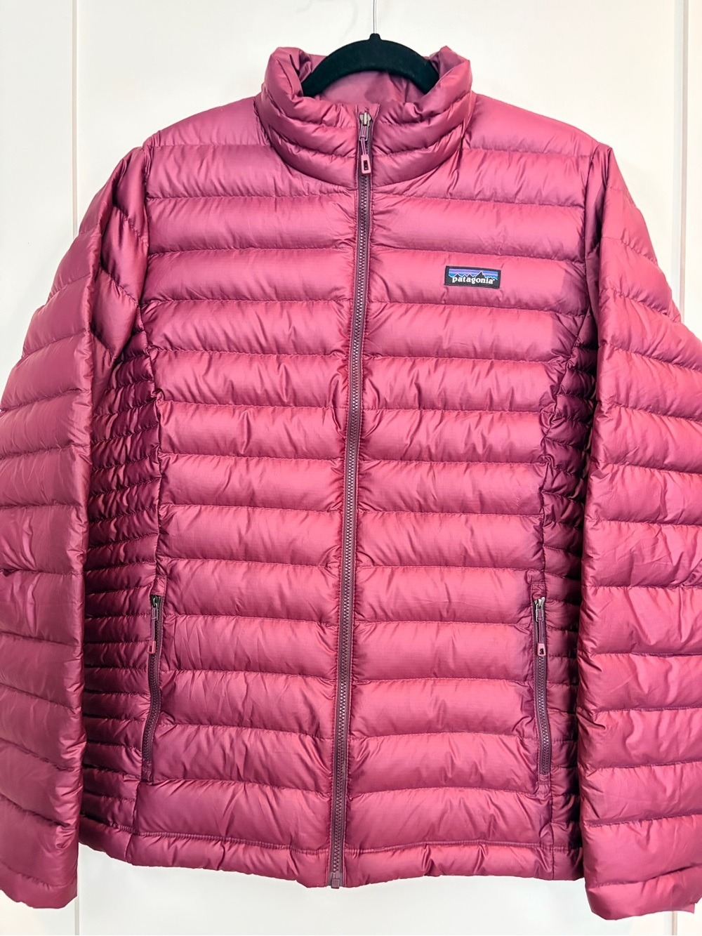 Patagonia Women’s Down Jacket Burgundy XL Lightweight Goose Down